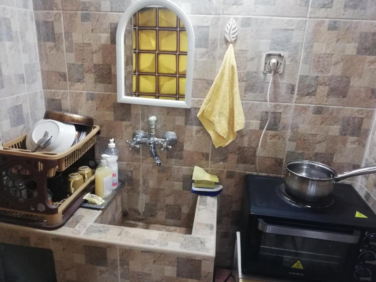 Guest Room Asparuh Troyan  Bagian luar foto